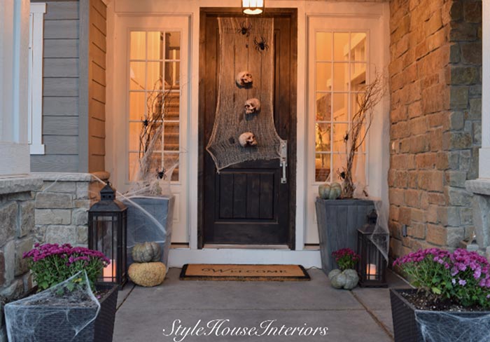 Simple Tips For Last Minute Halloween Decor - Style House Interiors