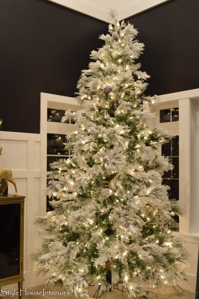 How to Decorate your Christmas Tree like a pro!