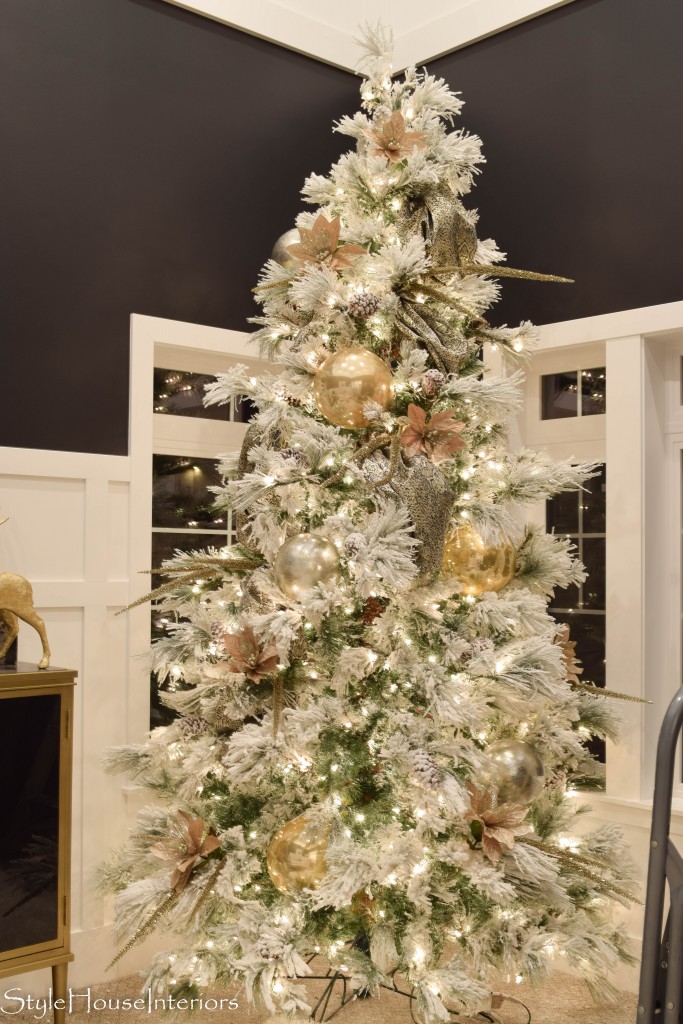 How to Decorate your Christmas Tree like a pro! - Style House Interiors