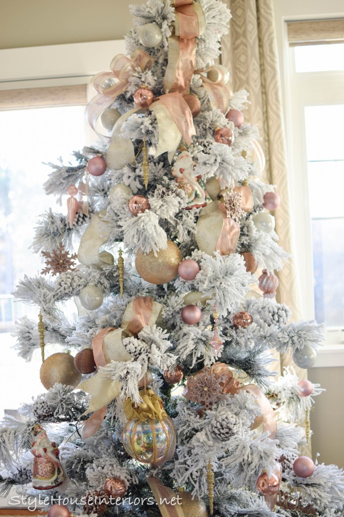 Decorating your tree in five steps